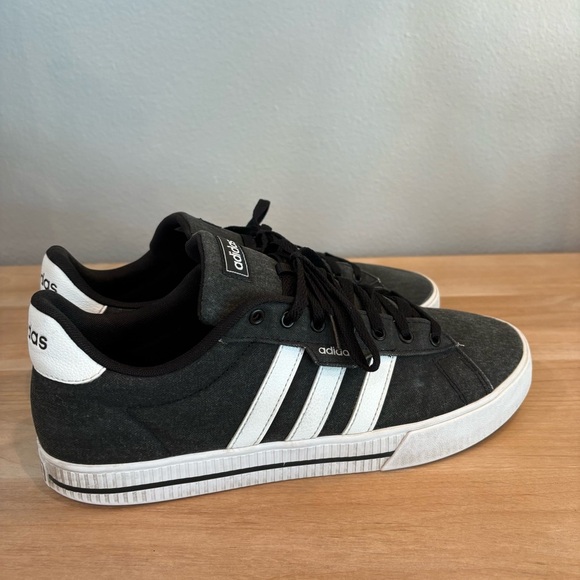 Adidas Men's 12 Daily 3.0 Skate Shoe Sneakers Core Black White Cloud Casual - Picture 4 of 8